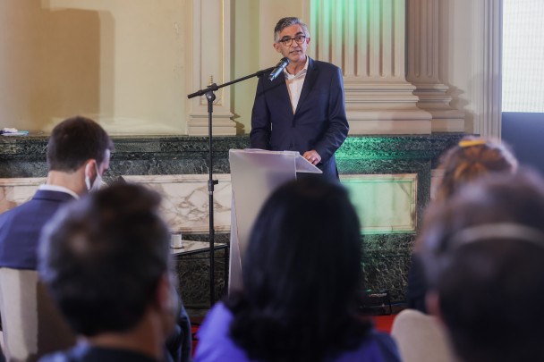 "Precisamos tomar para nós essa tarefa de cuidar do ambiente", disse o secretário Luiz Henrique Viana, titular da Sema